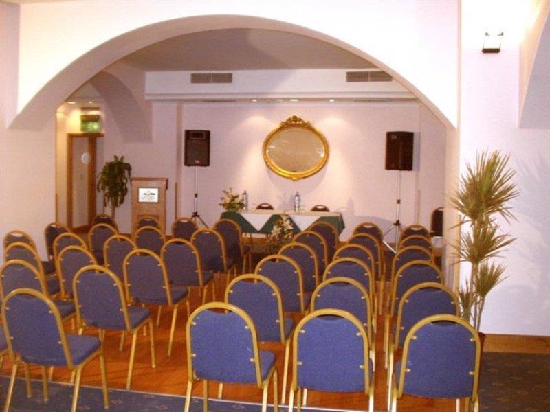 The Crown Hotel Buġibba Kültér fotó